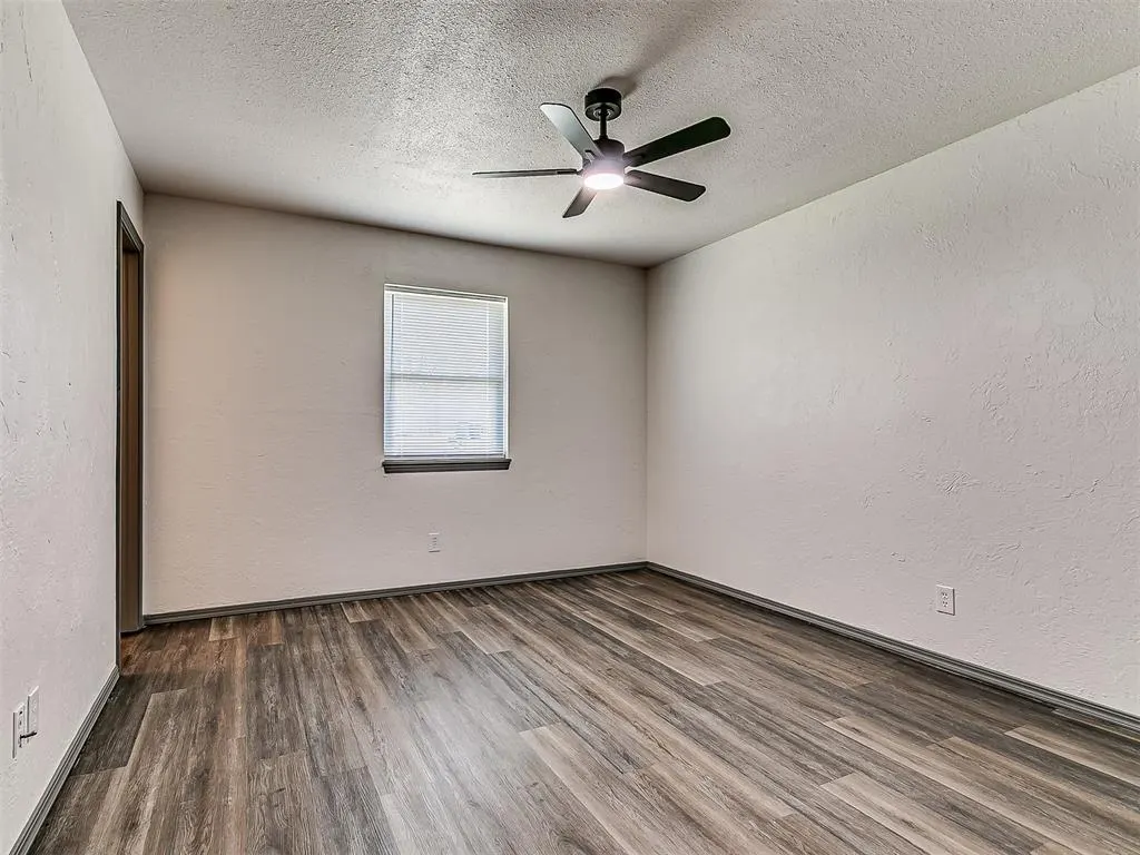 Photo 14 — 1009 Shady Creek Circle, Guthrie, OK 73044