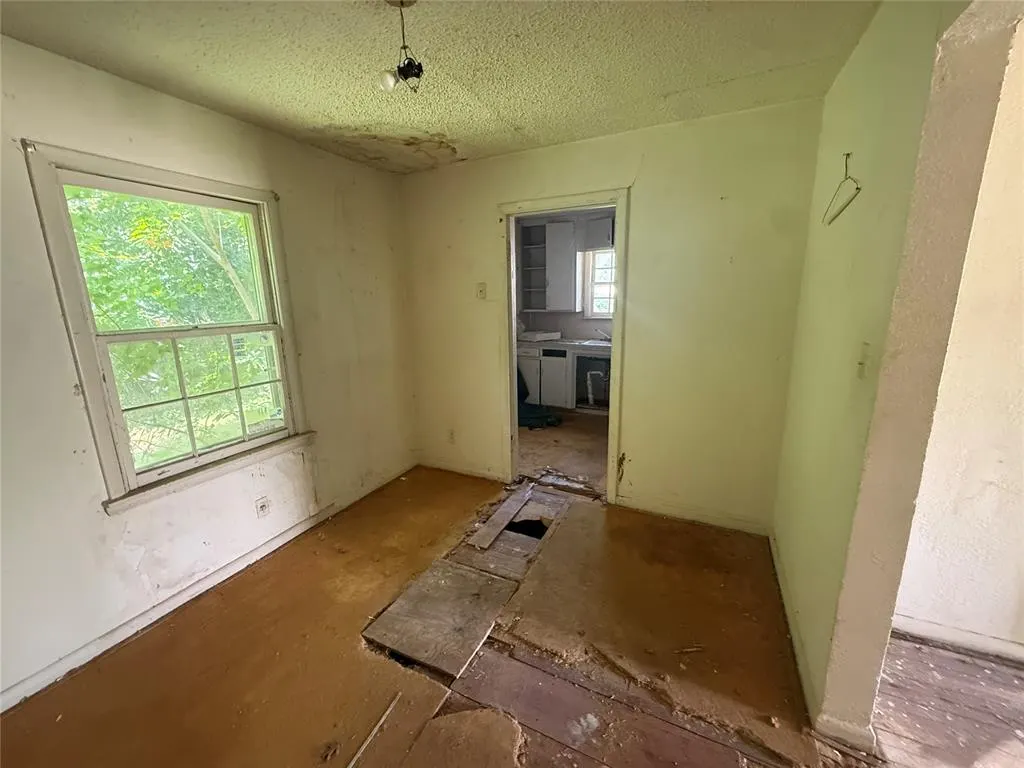 Photo 4 — 1129 N Woodward Avenue, Oklahoma City, OK 73107