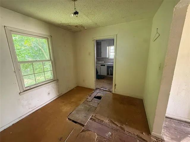 Photo 4 — 1129 N Woodward Avenue, Oklahoma City, OK 73107