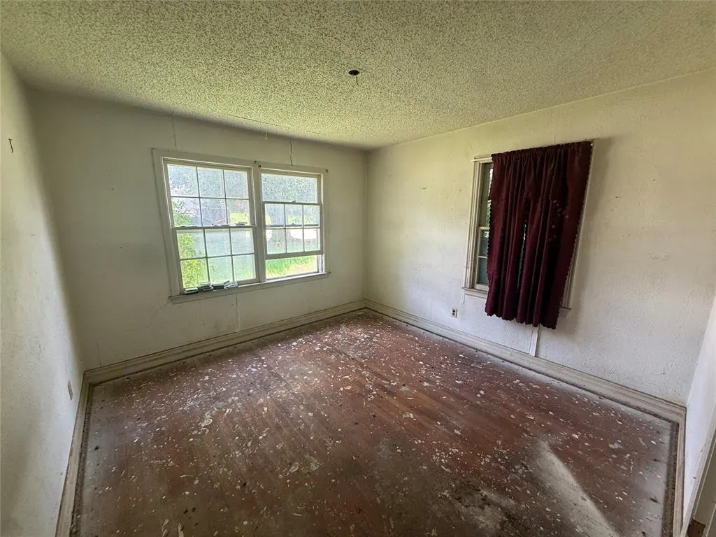 Photo 6 — 1129 N Woodward Avenue, Oklahoma City, OK 73107