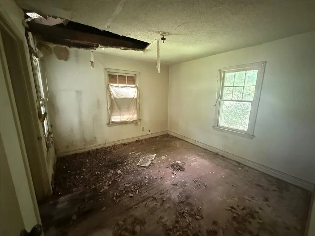 Photo 7 — 1129 N Woodward Avenue, Oklahoma City, OK 73107