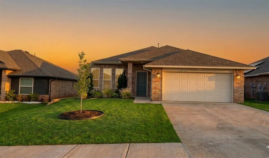 Front exterior — 2310 Arcady Avenue, Norman, OK 73026