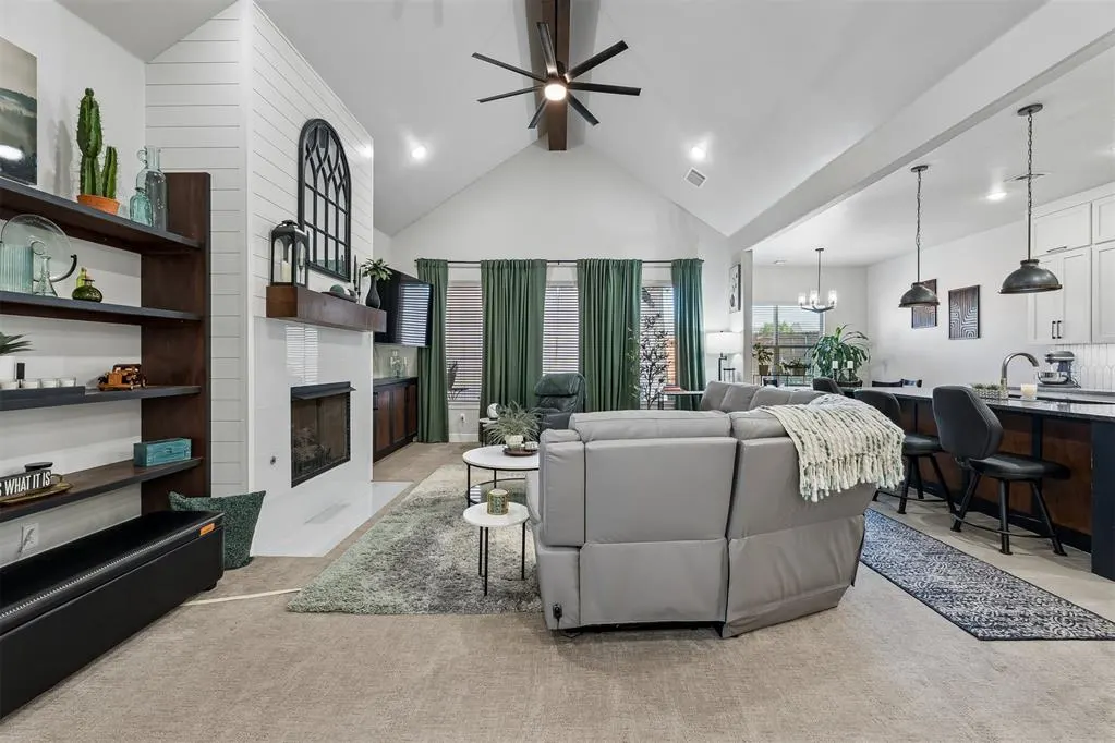 Photo 6 — 1800 Lago Drive, Oklahoma City, OK 73160