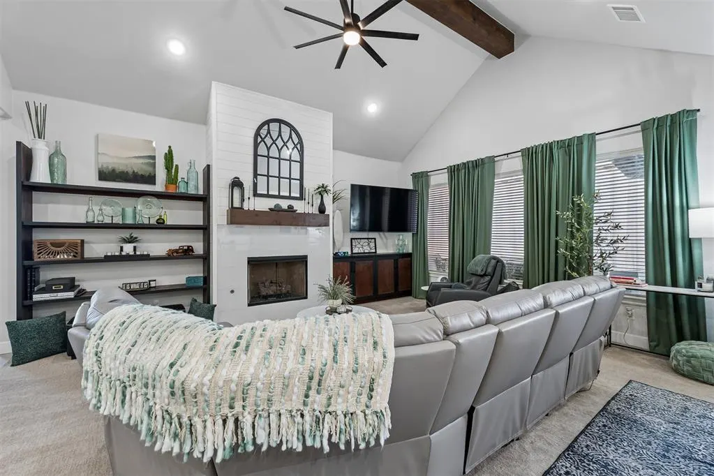 Photo 8 — 1800 Lago Drive, Oklahoma City, OK 73160