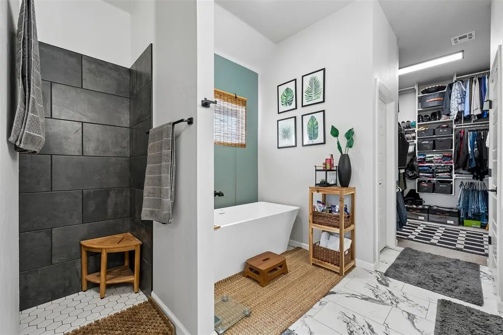 Photo 31 — 1800 Lago Drive, Oklahoma City, OK 73160