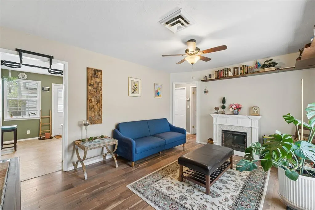 Photo 4 — 411 Russell Drive, Oklahoma City, OK 73110