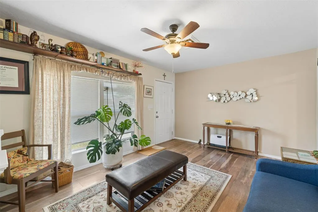 Photo 6 — 411 Russell Drive, Oklahoma City, OK 73110