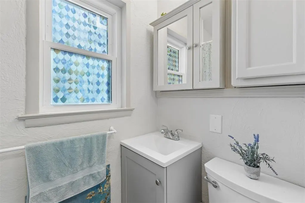 Photo 19 — 411 Russell Drive, Oklahoma City, OK 73110