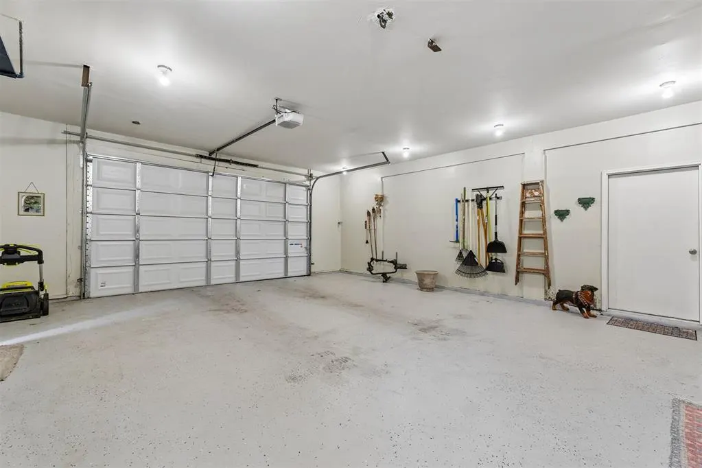 Photo 42 — 411 Russell Drive, Oklahoma City, OK 73110
