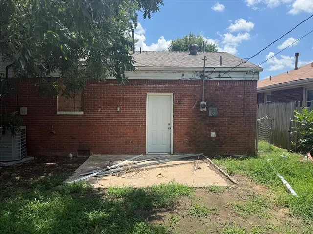 Photo 3 — 2209 SW 59th Place, Oklahoma City, OK 73159