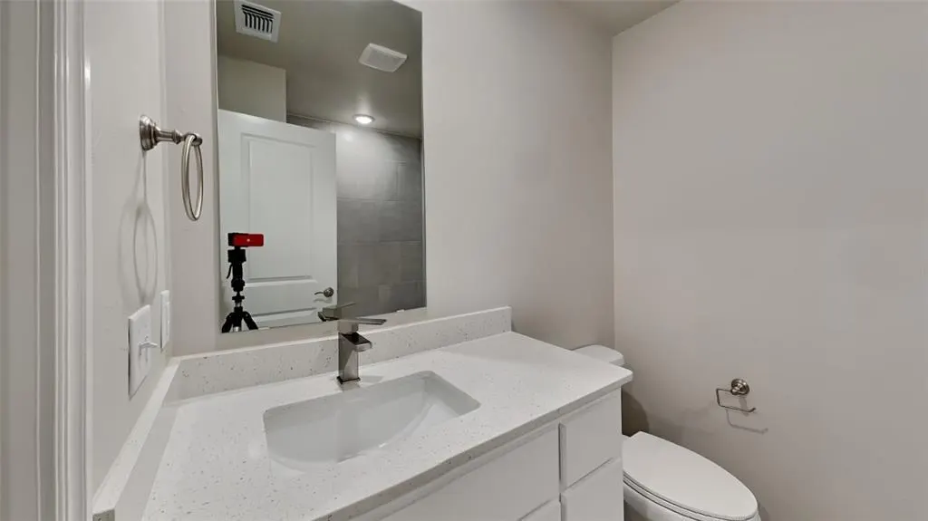 Photo 14 — 9000 NW 127th Terrace, Yukon, OK 73099