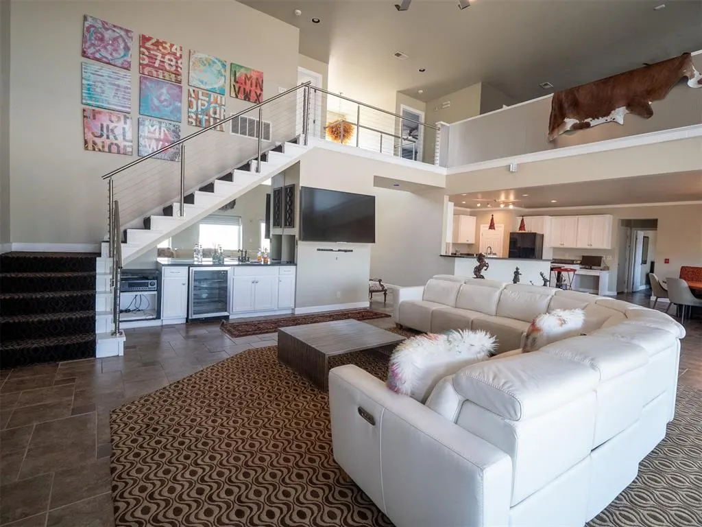 Photo 9 — 1601 E Hefner Road, Oklahoma City, OK 73131