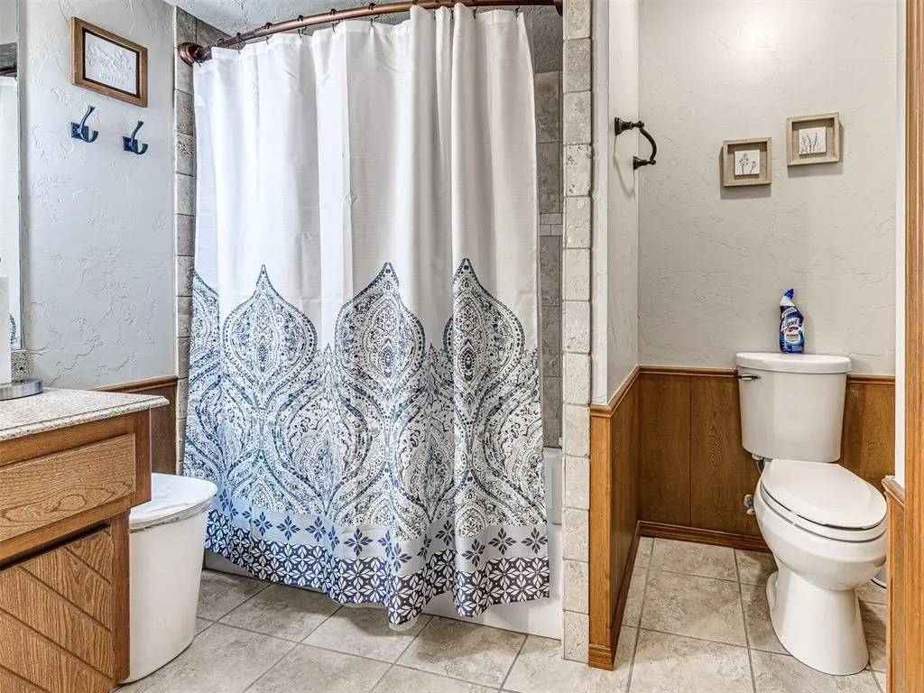 Photo 30 — 10001 Thompson Avenue, Yukon, OK 73099