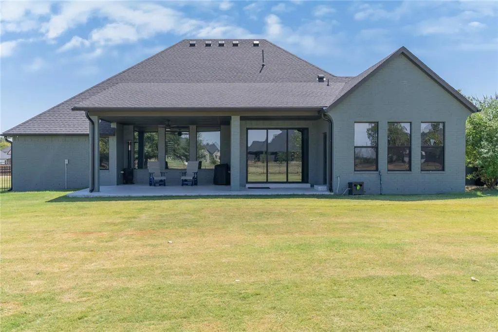 Photo 47 — 4505 SE 39th Street, Moore, OK 73165