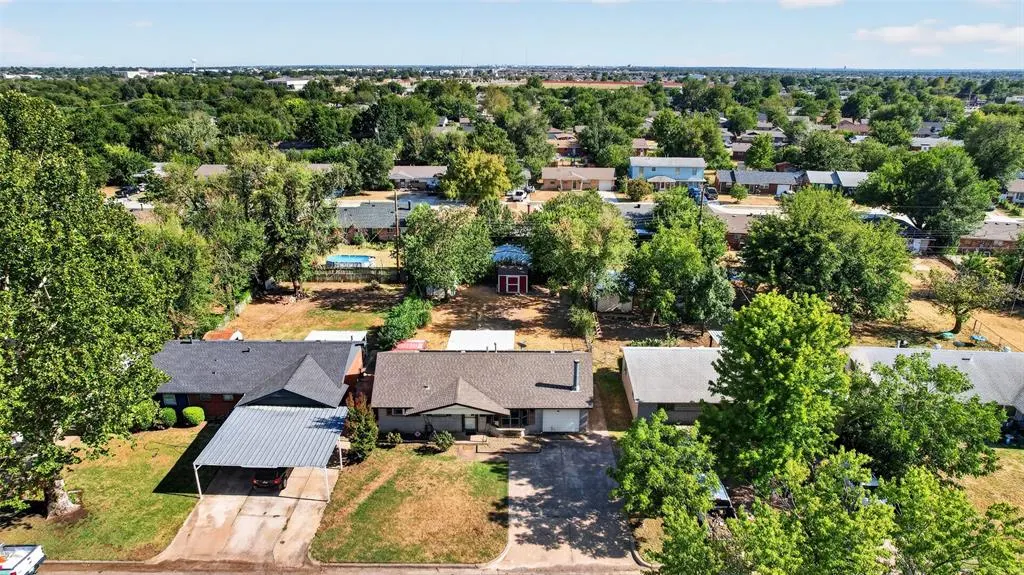 Photo 2 — 932 NW 1st Street, Oklahoma City, OK 73160