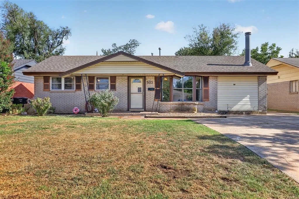 Photo 3 — 932 NW 1st Street, Oklahoma City, OK 73160