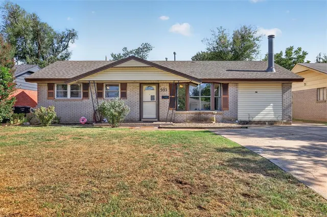 Photo 3 — 932 NW 1st Street, Oklahoma City, OK 73160