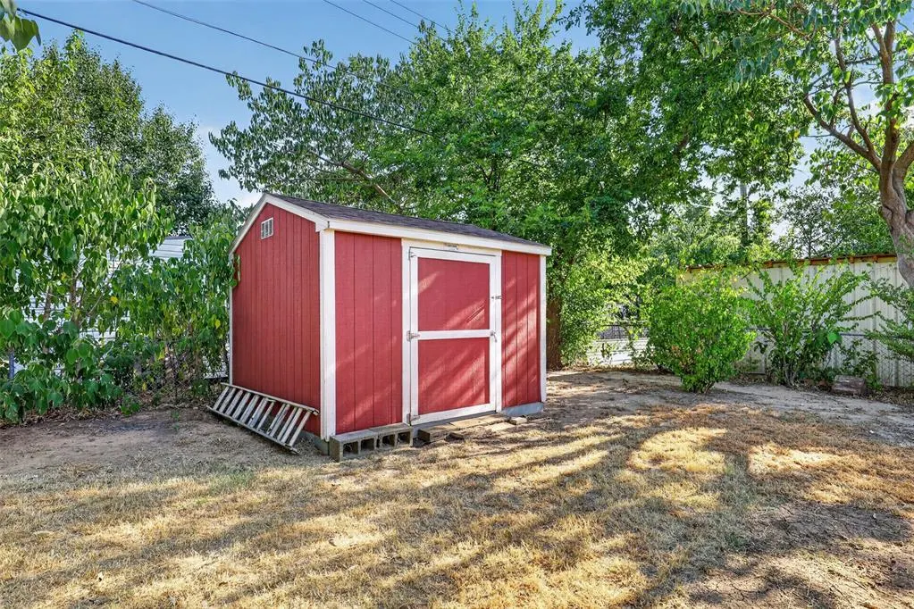 Photo 33 — 932 NW 1st Street, Oklahoma City, OK 73160