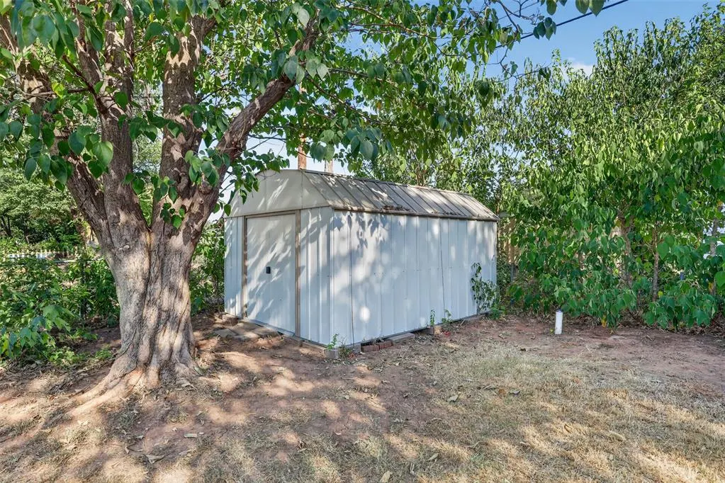 Photo 34 — 932 NW 1st Street, Oklahoma City, OK 73160