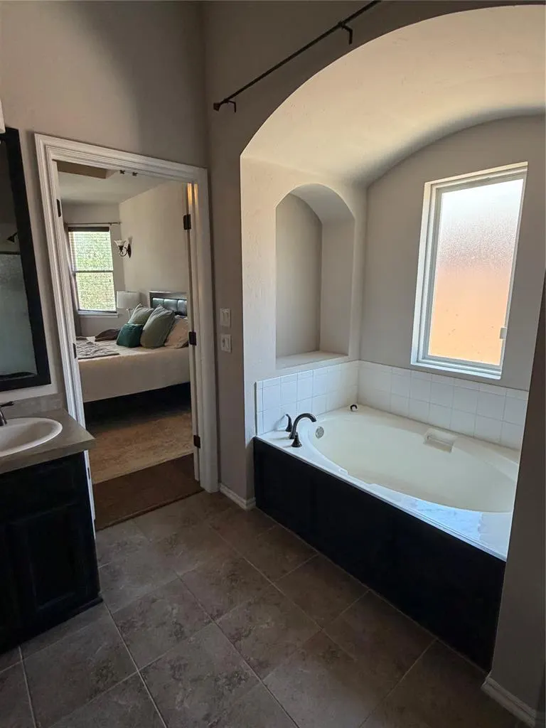 Photo 8 — 1704 NW 164th Circle, Edmond, OK 73013