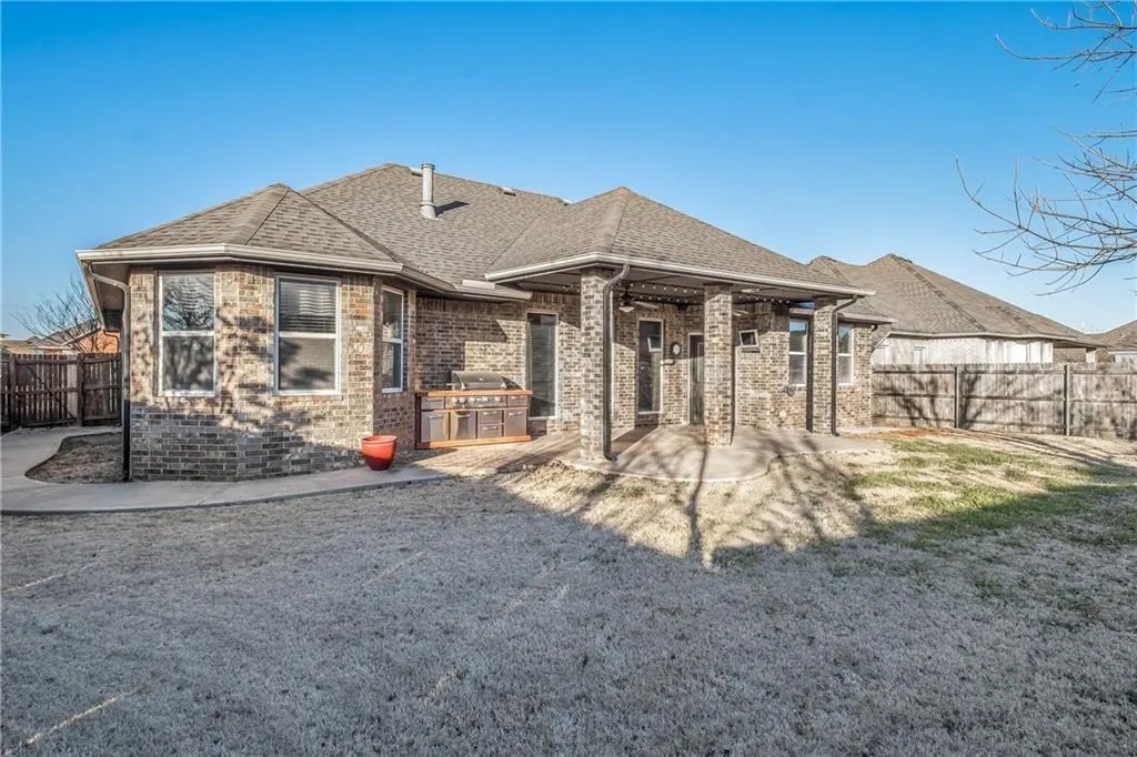 Photo 10 — 1704 NW 164th Circle, Edmond, OK 73013