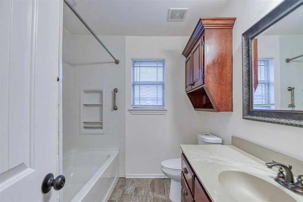 Photo 35 — 4228 Notting Hill Drive, Oklahoma City, OK 73160
