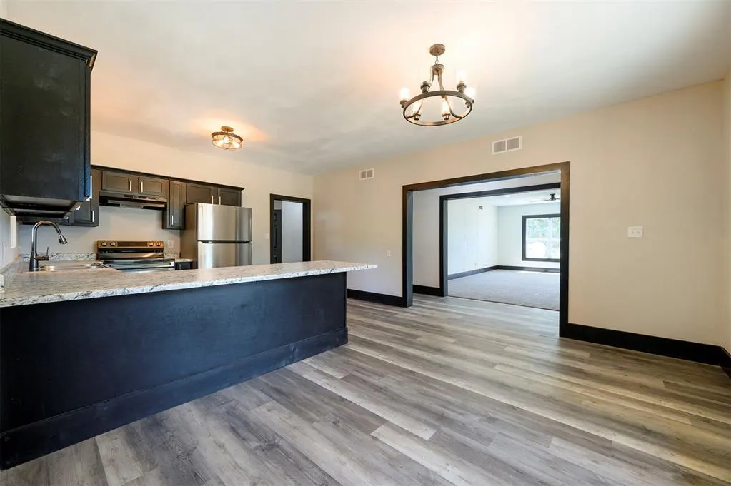Photo 19 — 209 Boston, Fort Towson, OK 74735