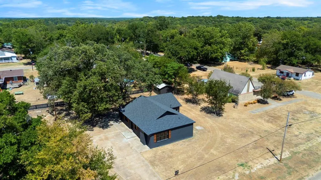 Photo 42 — 209 Boston, Fort Towson, OK 74735