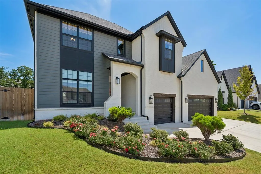 Photo 6 — 3908 Stone Hill Lane, Edmond, OK 73034