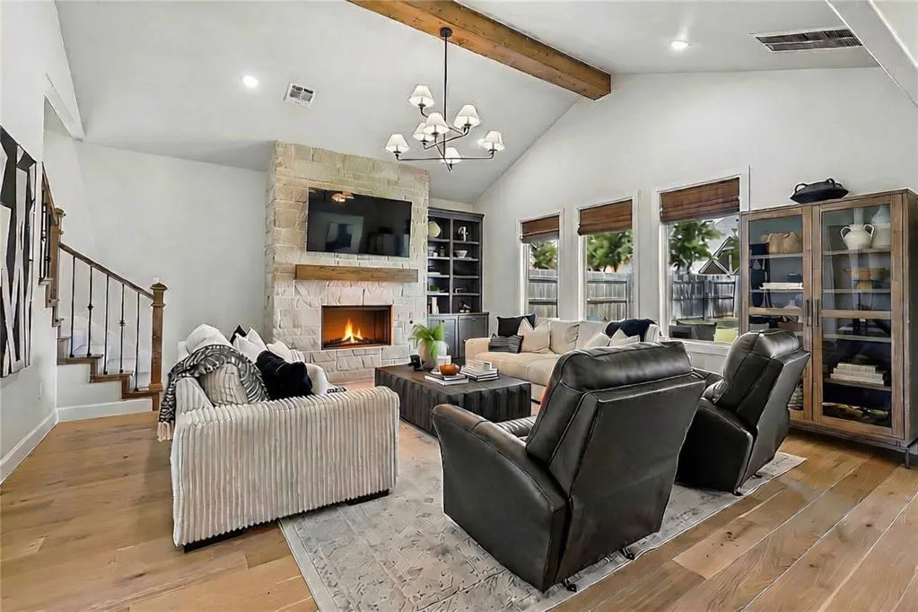 Photo 9 — 3908 Stone Hill Lane, Edmond, OK 73034