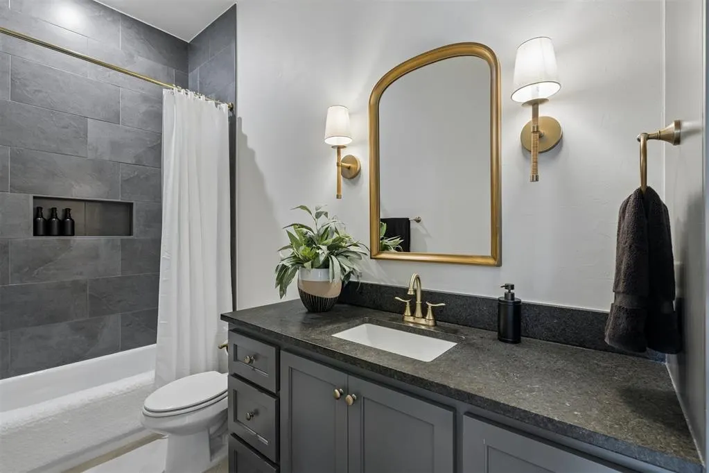 Photo 32 — 3908 Stone Hill Lane, Edmond, OK 73034