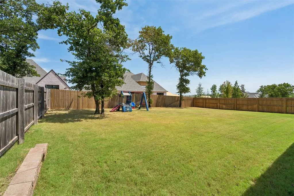 Photo 50 — 3908 Stone Hill Lane, Edmond, OK 73034