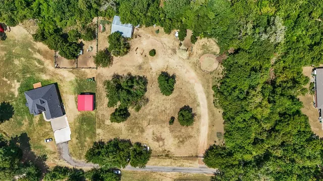 Photo 3 — 0000 NE 31st Street, Forest Park, OK 73121