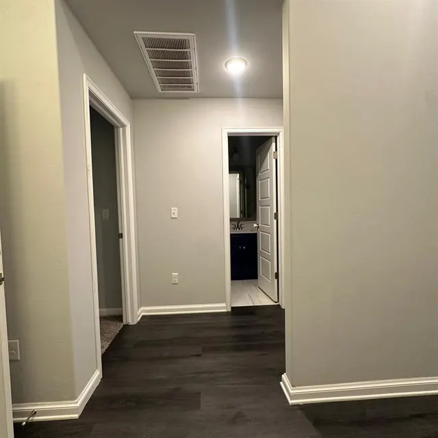 Photo 5 — 9104 SW 47th Street, Oklahoma City, OK 73179