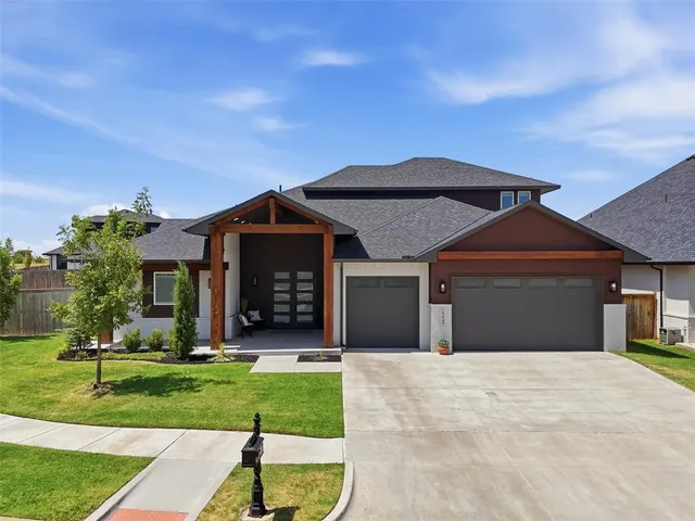 Front exterior — 15449 Hatterly Lane, Edmond, OK 73013