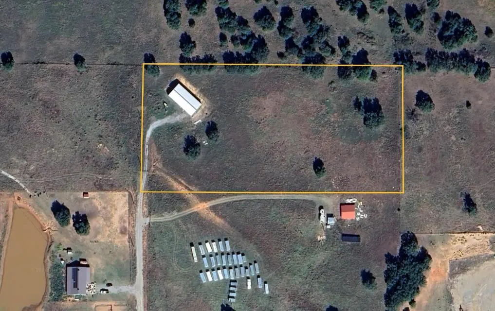 Photo 5 — 19464 Luna Lane, Lindsay, OK 73052