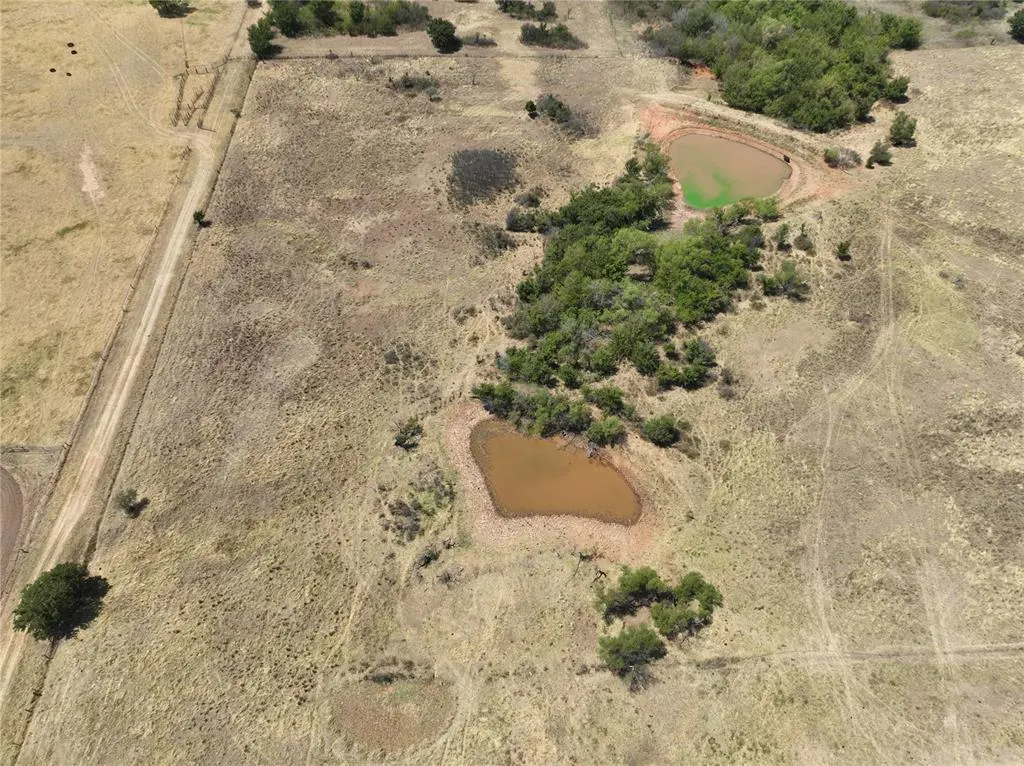 Photo 19 — 20 County Road 1300, Amber, OK 73004