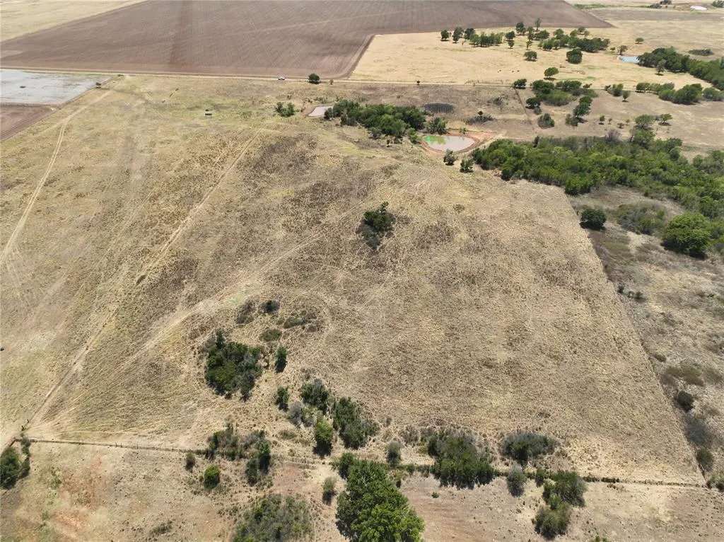 Photo 26 — 20 County Road 1300, Amber, OK 73004