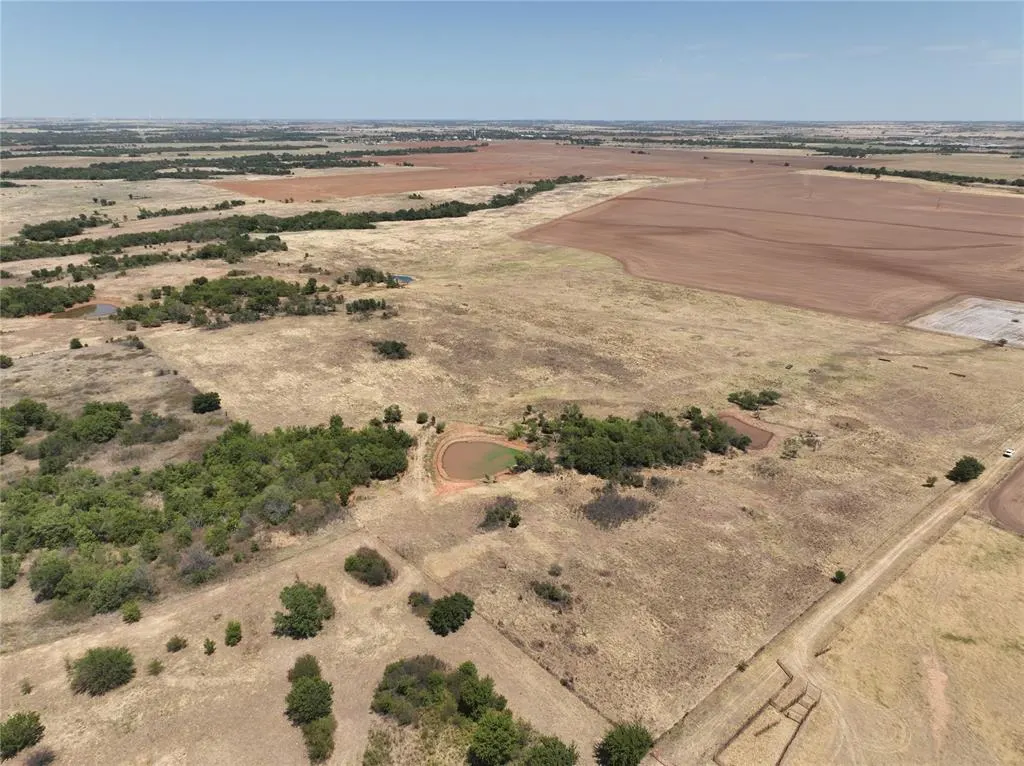 Photo 31 — 20 County Road 1300, Amber, OK 73004