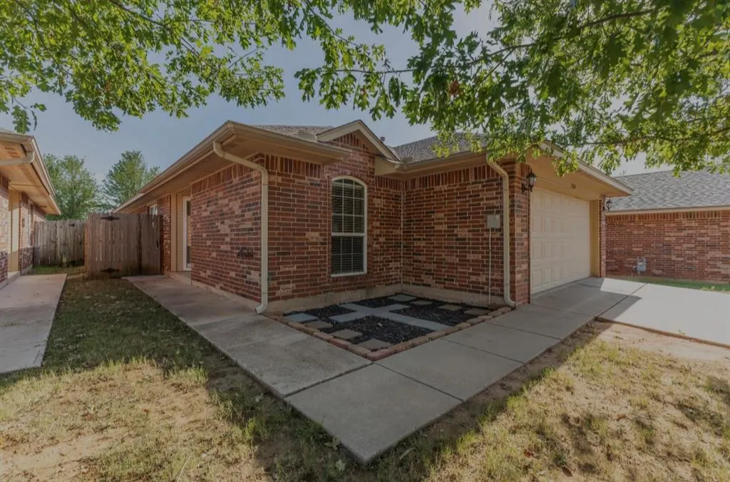 Front exterior — 12368 SW 6th Street, Yukon, OK 73099