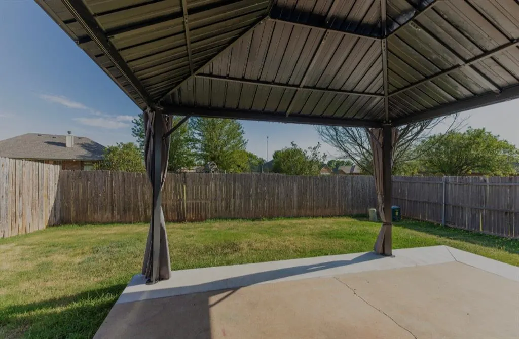 Photo 10 — 12368 SW 6th Street, Yukon, OK 73099