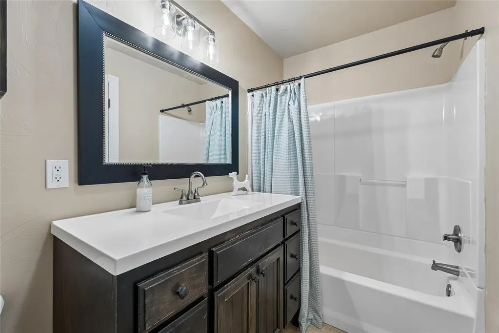 Photo 39 — 115 Moorman Drive, Chandler, OK 74834
