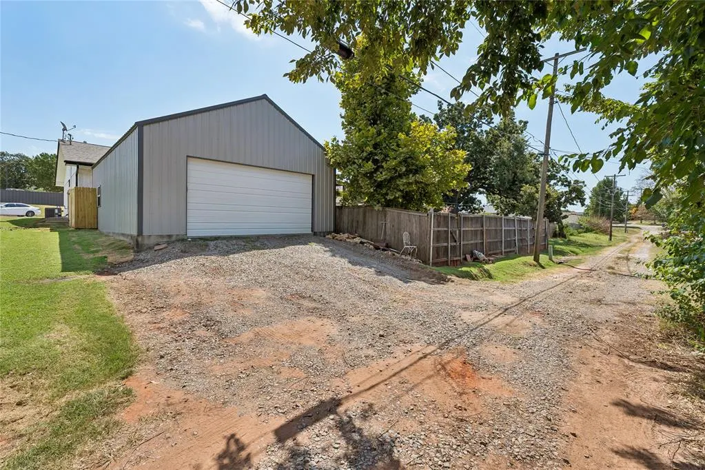 Photo 50 — 115 Moorman Drive, Chandler, OK 74834