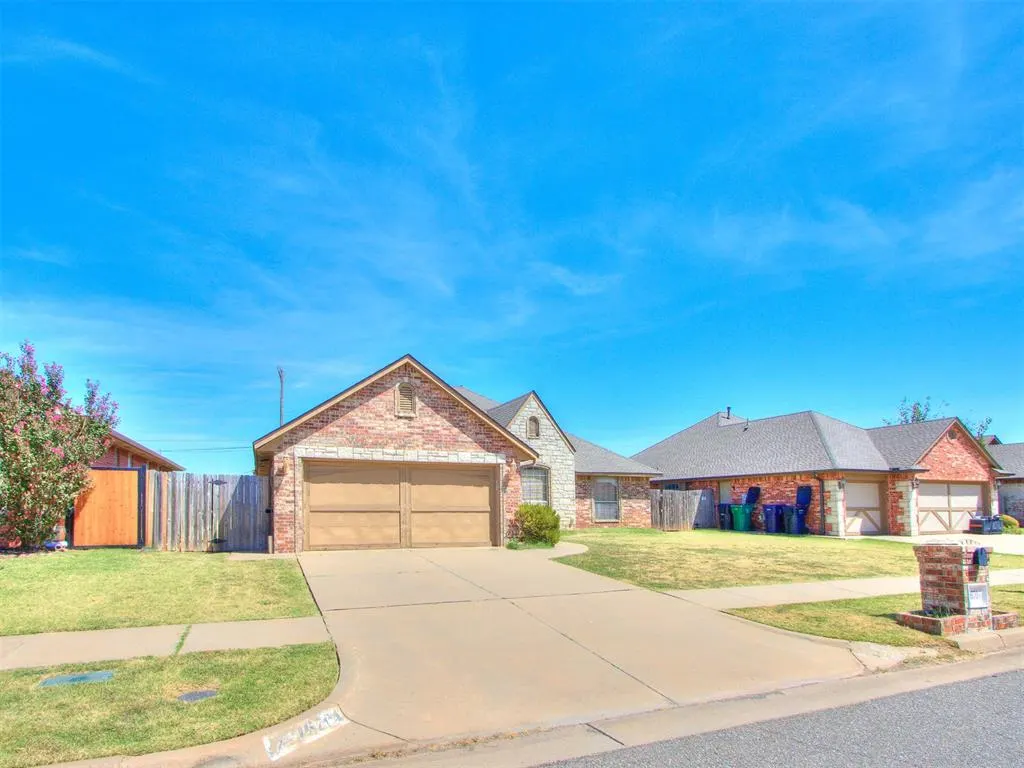 Photo 43 — 16704 Valderama Way, Edmond, OK 73012