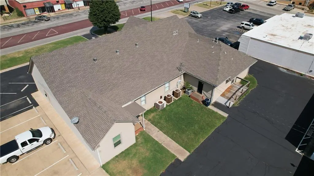 Photo 29 — 310 W Main Street, Purcell, OK 73080