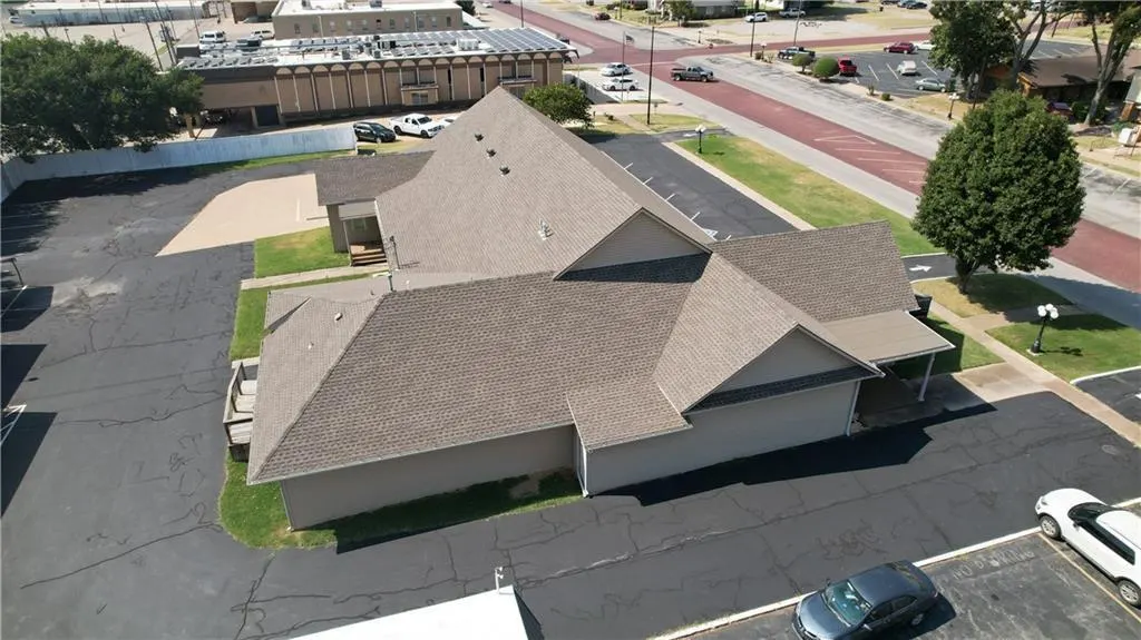 Photo 31 — 310 W Main Street, Purcell, OK 73080