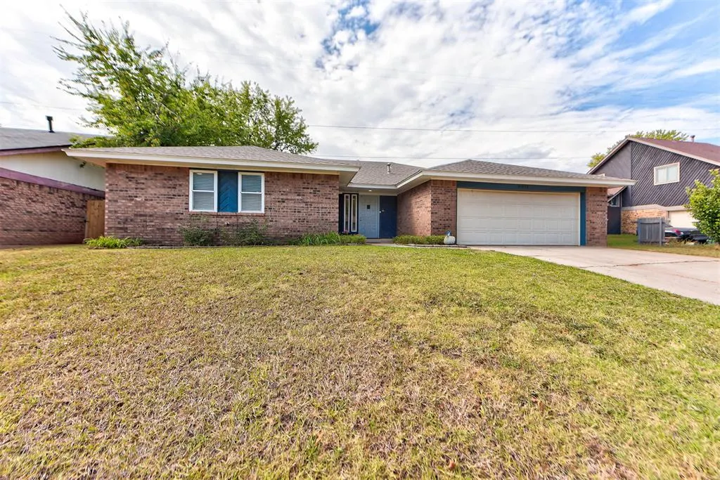 Front exterior — 6612 Elk Canyon Road, Oklahoma City, OK 73162