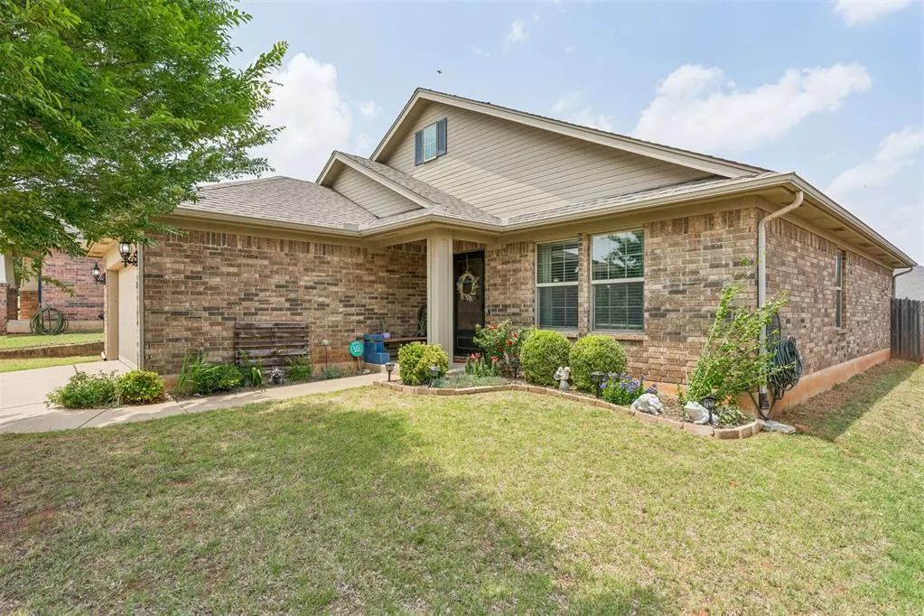 Photo 2 — 11429 NW 130th Street, Piedmont, OK 73078