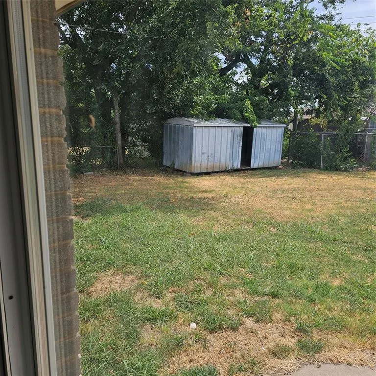 Photo 12 — 820 NW 16th Street, Oklahoma City, OK 73160