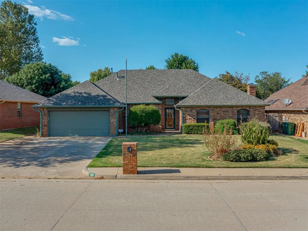 Front exterior — 141 E Olympic Drive, Yukon, OK 73099